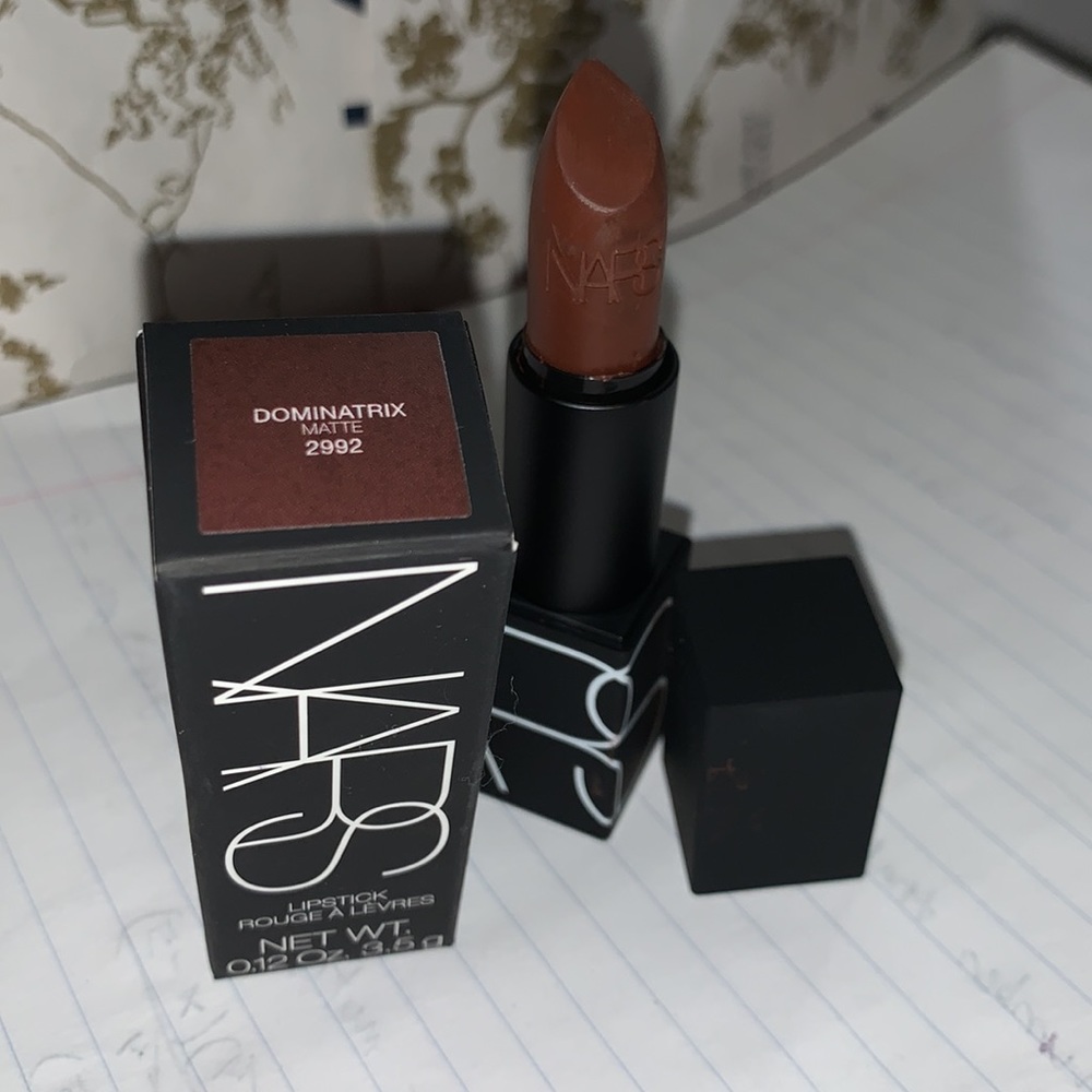 NARS DOMINATRIX LIPSTICK - Picture 2 of 5